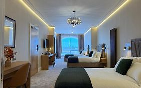 Emerald Tide Hotel - Blackpool